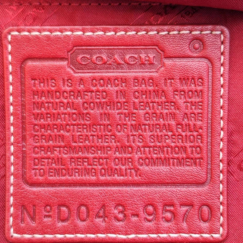 Vintage Like New! 2004 Red Wine color Coach. NºDO43-9570 - Picture 6 of 16